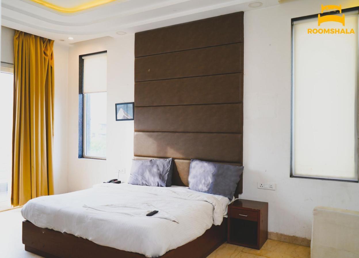 Hotel Ls 21 Badshahpur Exterior foto